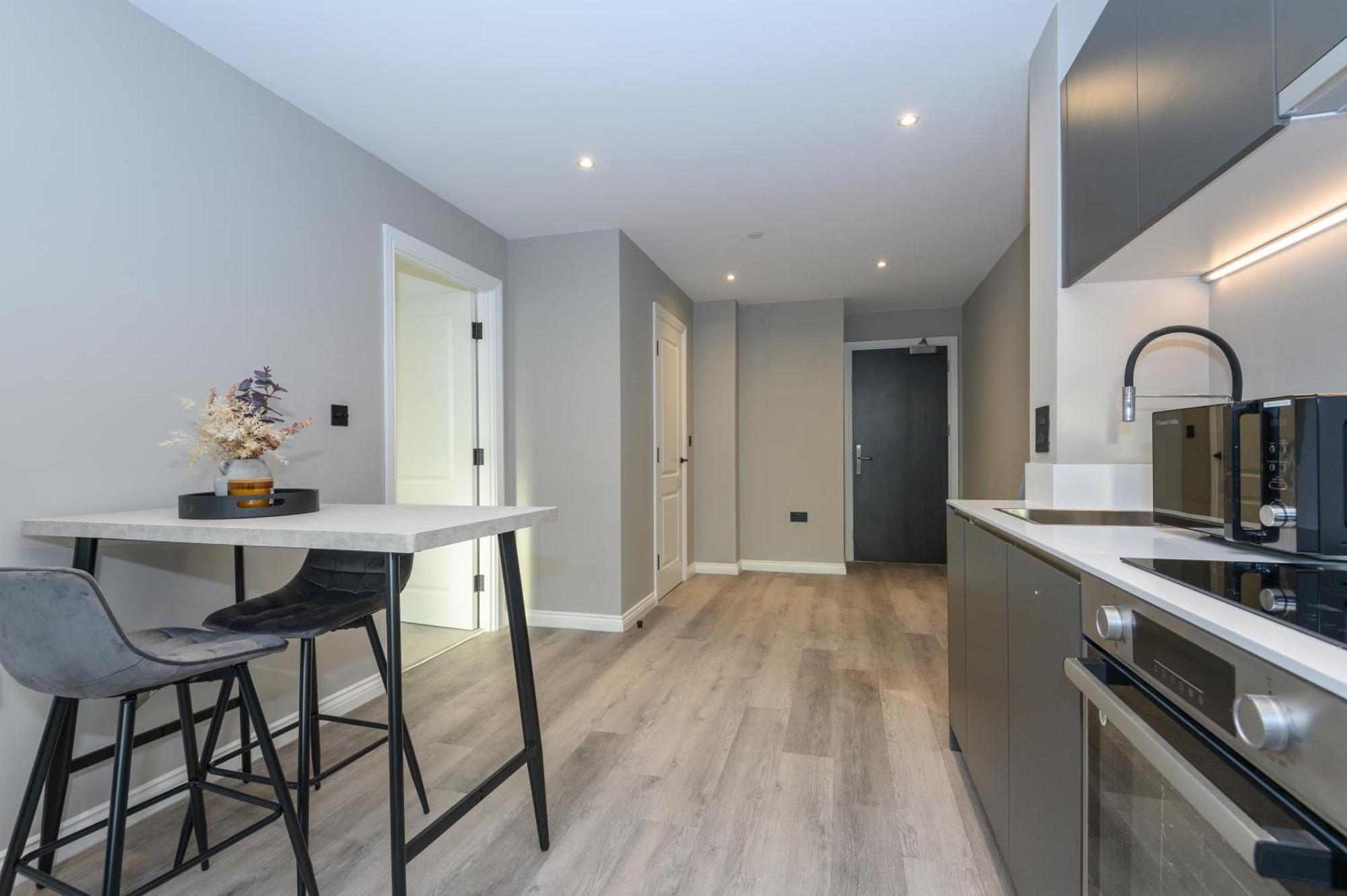 Superior 1 Bed Apartment By Leeds Train Staiton Екстер'єр фото