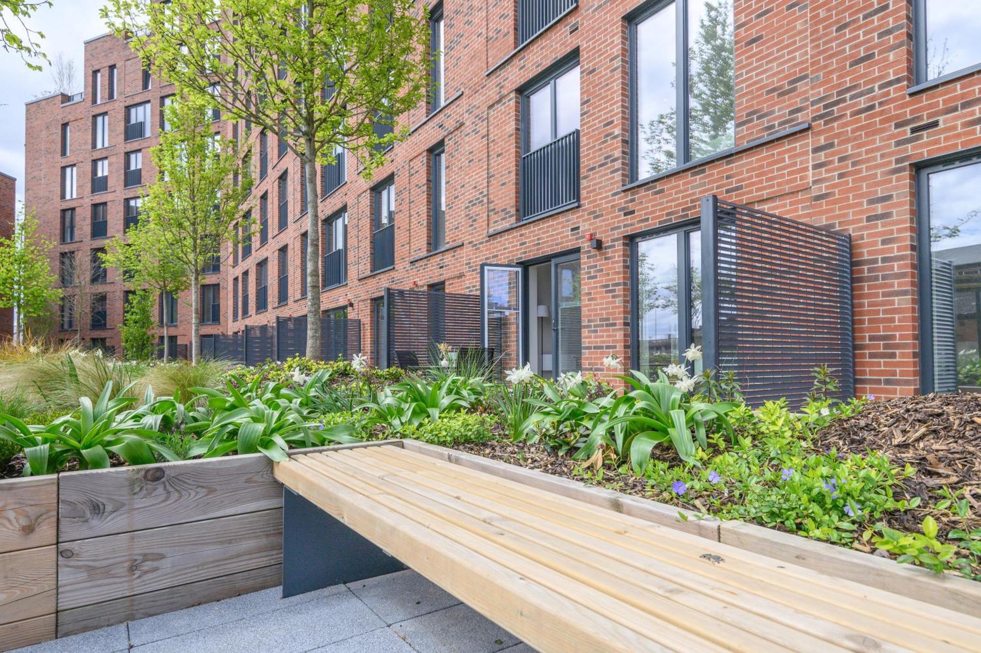 Superior 1 Bed Apartment By Leeds Train Staiton Екстер'єр фото