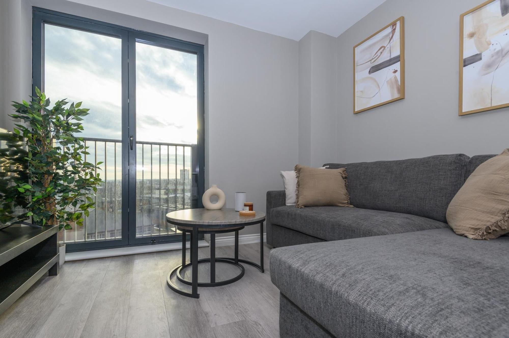 Superior 1 Bed Apartment By Leeds Train Staiton Екстер'єр фото