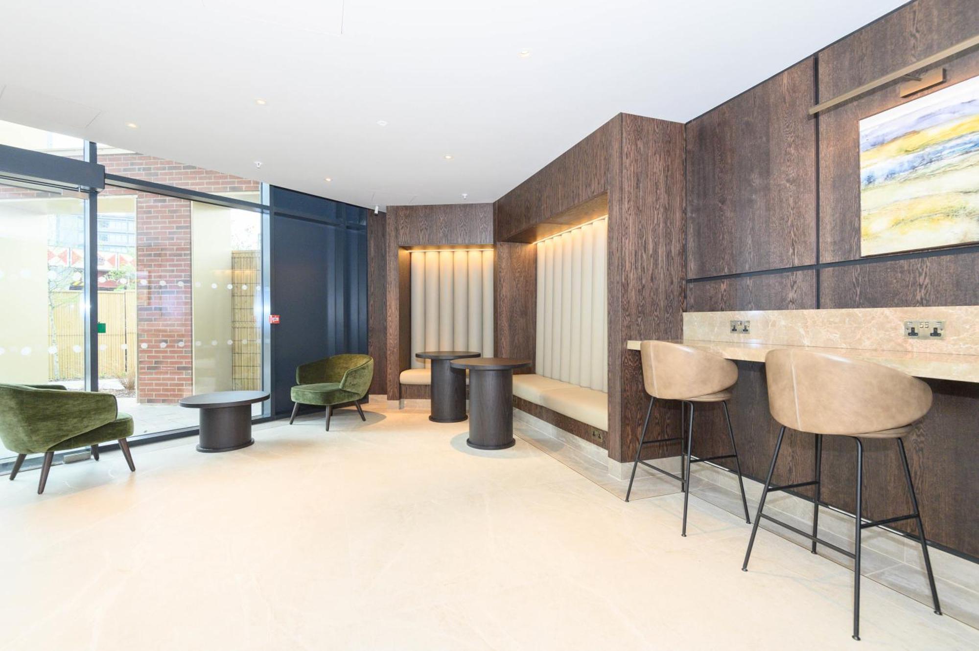 Superior 1 Bed Apartment By Leeds Train Staiton Екстер'єр фото
